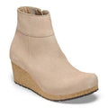 W Ebba